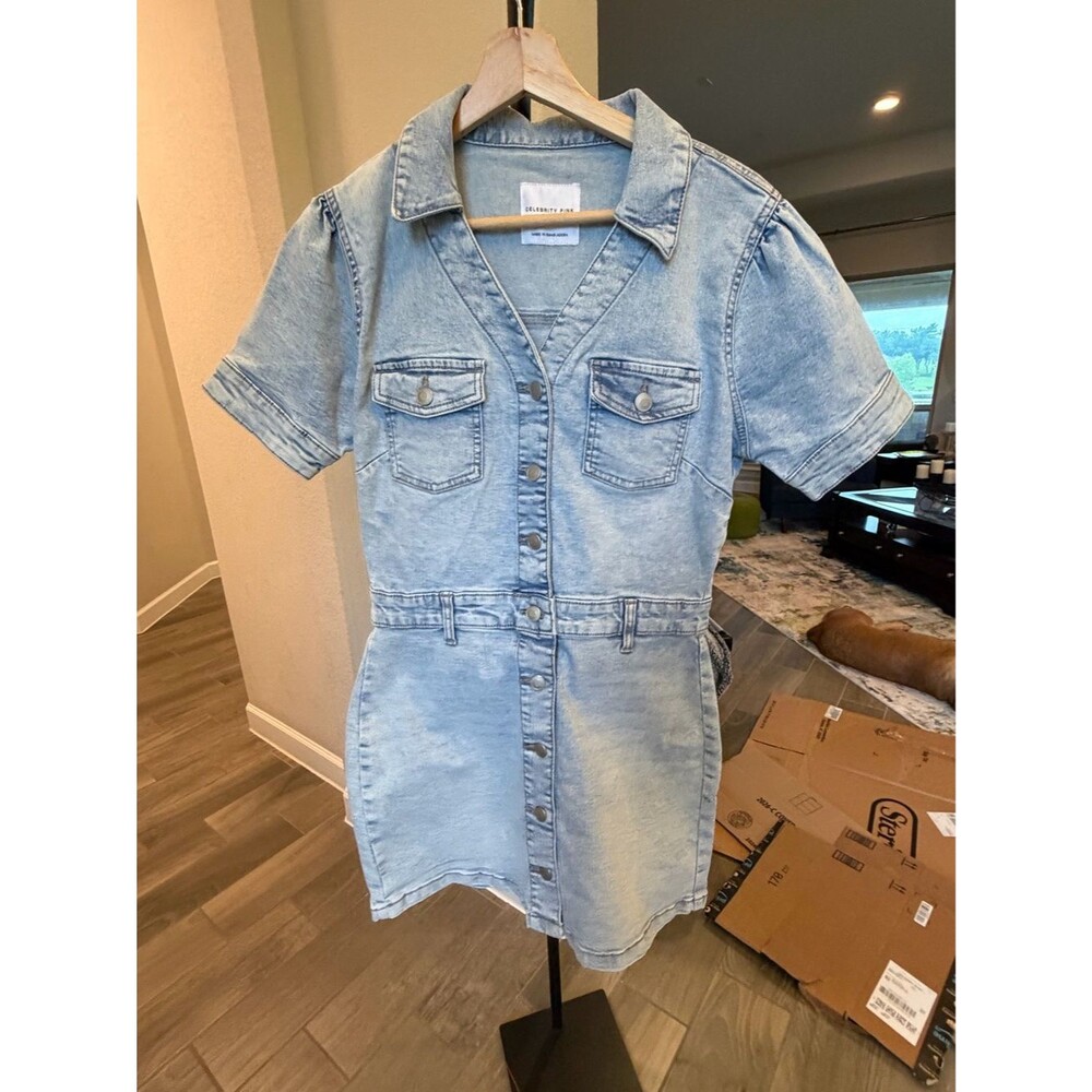 Celebrity Pink Light Blue Denim Button Down Collared Mini Dress M